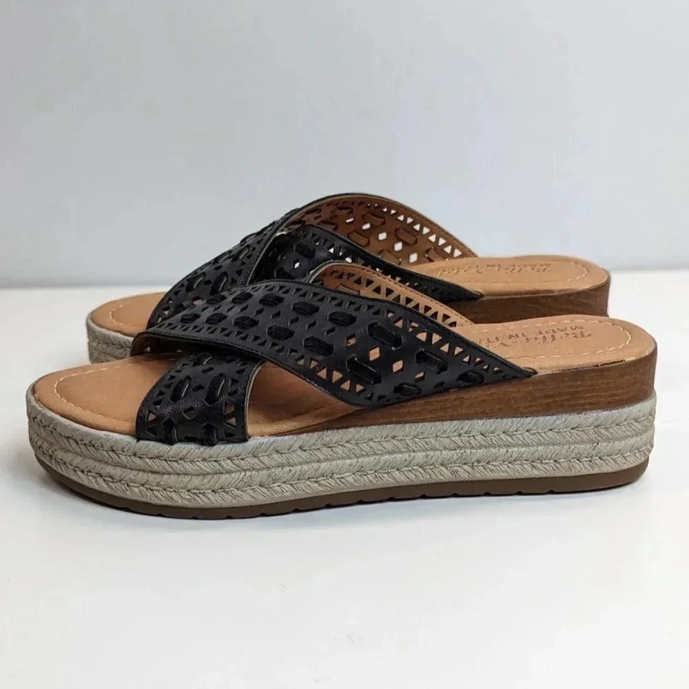 New Bella Vita Exa-Italy Wedge Sandal, Black Leather Size 7.5
